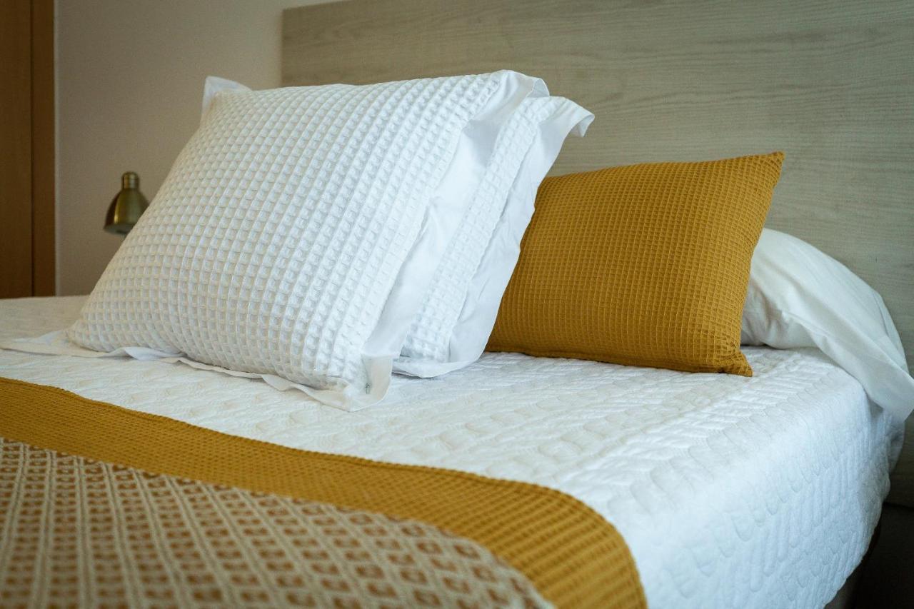 Nido 550 Garbi Apartment Roses Ngoại thất bức ảnh
